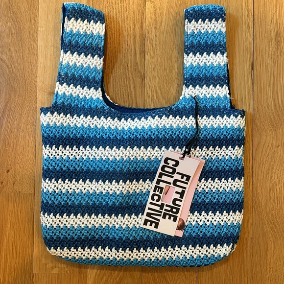 Future Collective Tote Blue Striped Straw Summer Purse Bag NWT - Picture 2 of 6